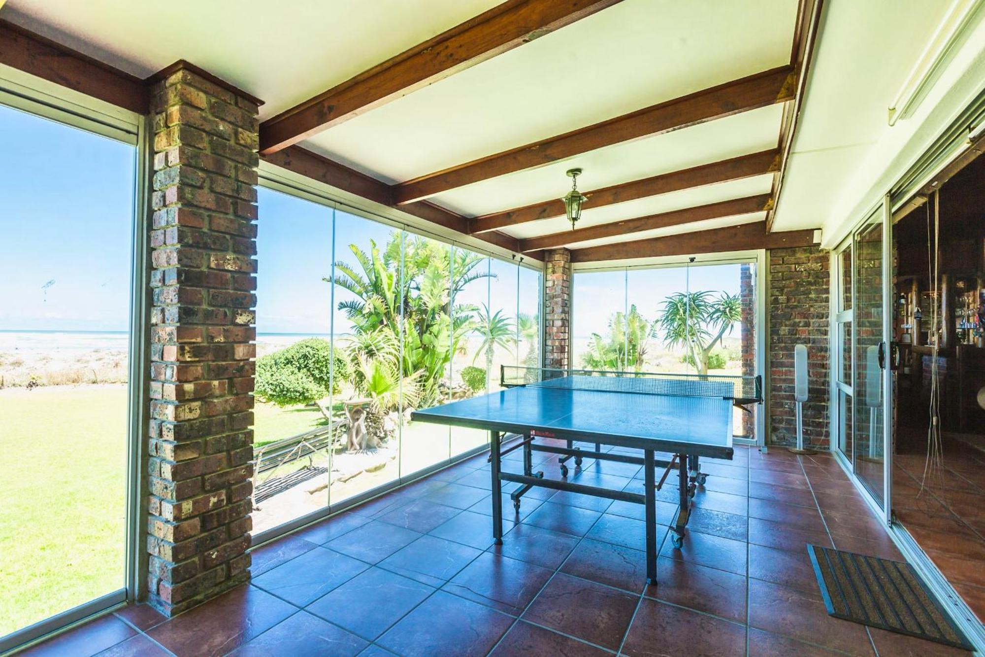 14 Penguin Place, Melkbosstrand Room photo