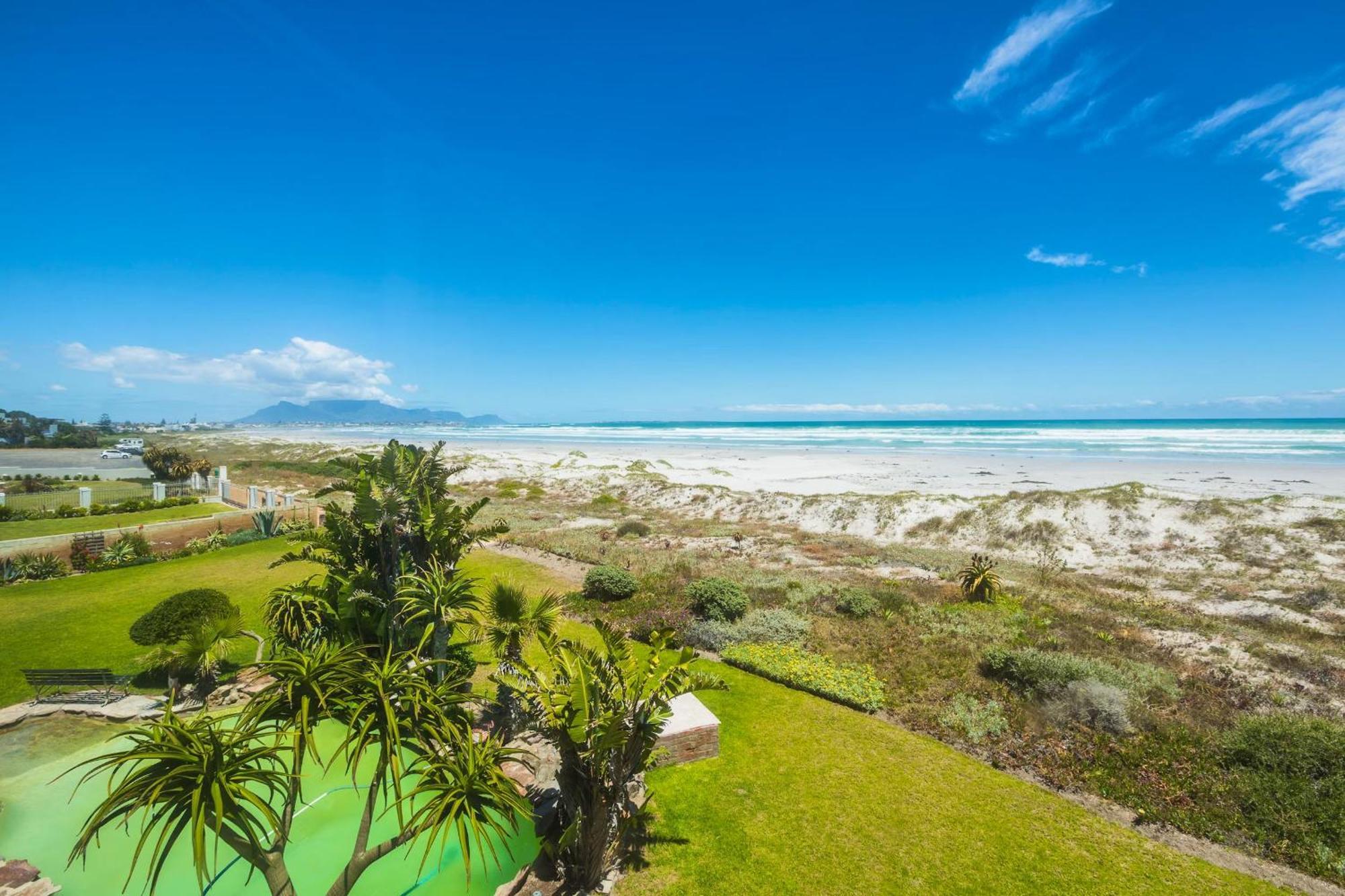 14 Penguin Place, Melkbosstrand Room photo